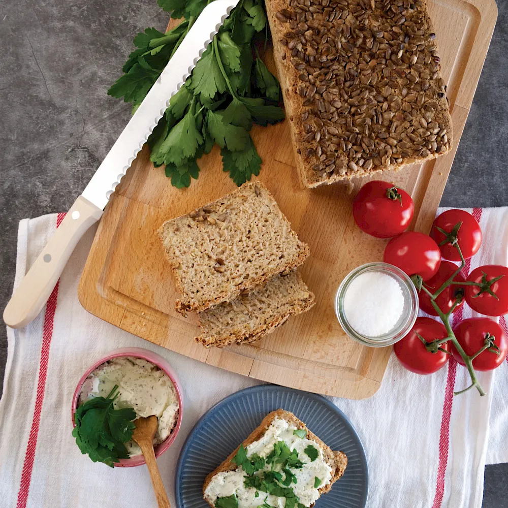 Glutenfreies Sonnenblumenkernbrot