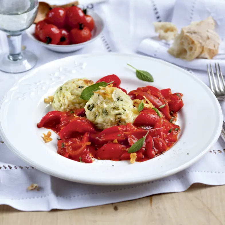 Risotto-Bällchen mit Paprika